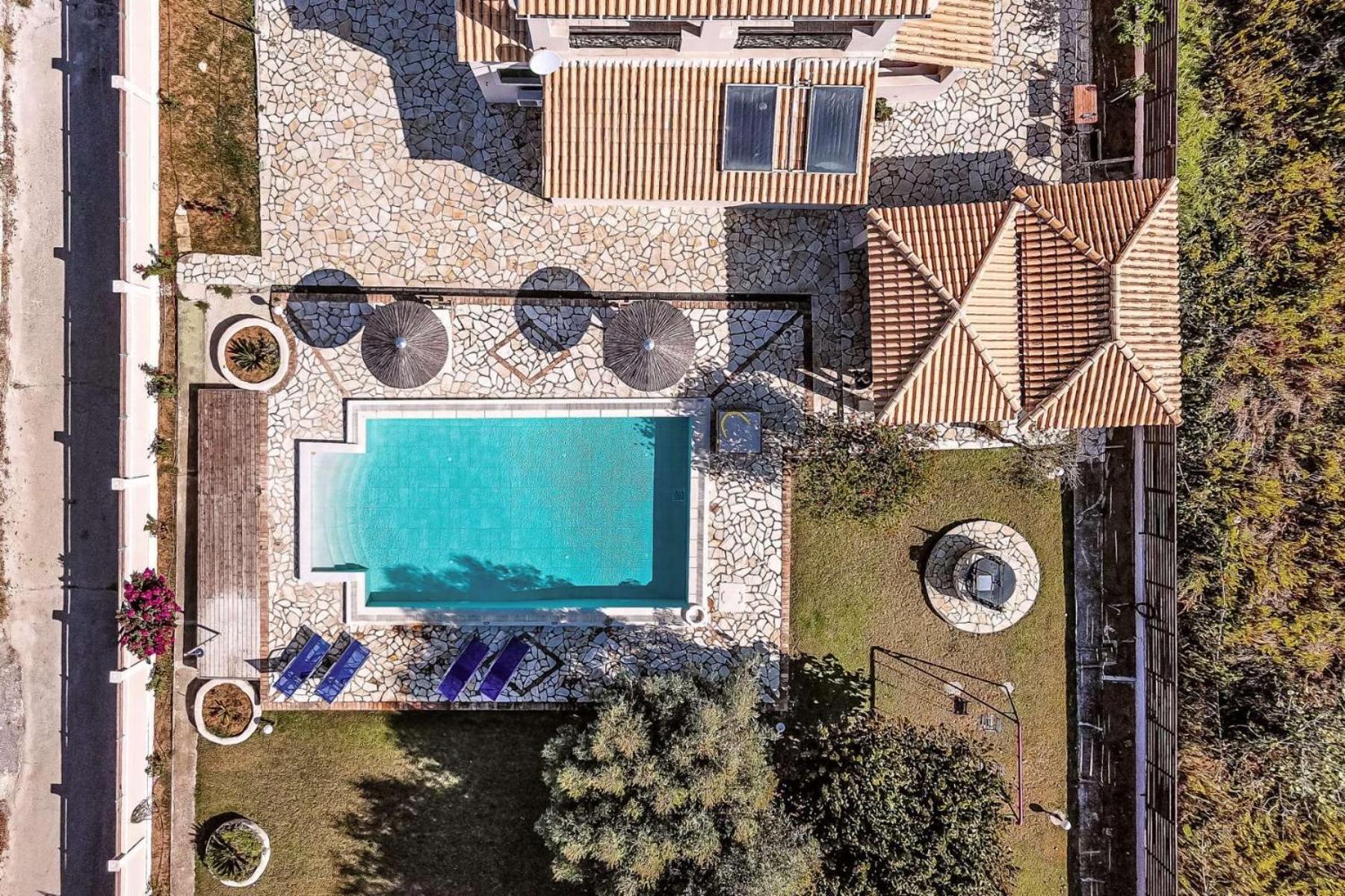 Skidi Beach House Ágios Matthaíos Exterior foto